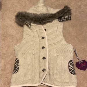 NWT Adorable warm vest!